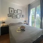 Sainte-maxime: 3p Climatise Avec Piscine, Parking Prive Et Jardin Calme - Fr-1-226-471